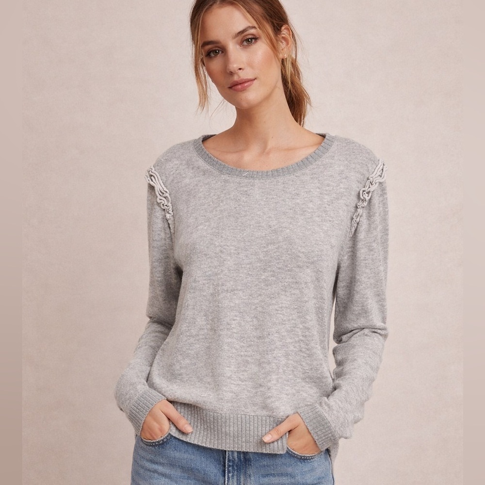 Generation Love Heather Gray top size M